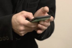 مسئولیت تولید گوشی ایرانی برعهده کدام نهاد است؟